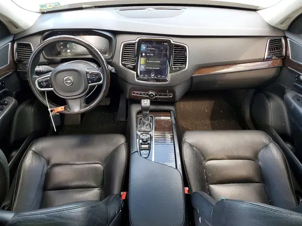 YV4A22PK9G1022825 2016 VOLVO XC90 - Image 8