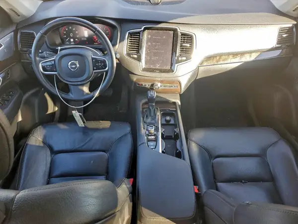 YV4A22PK9G1026390 2016 VOLVO XC90 - Image 8