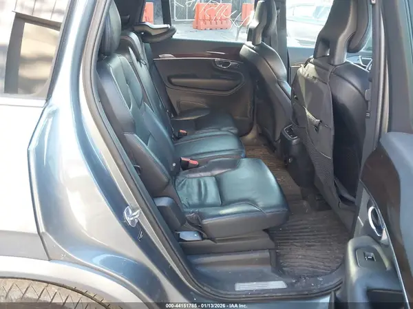 YV4A22PK9G1026423 2016 VOLVO XC90 - Image 8