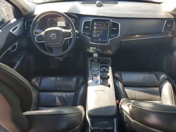 YV4A22PK9G1031895 2016 VOLVO XC90 - Image 8