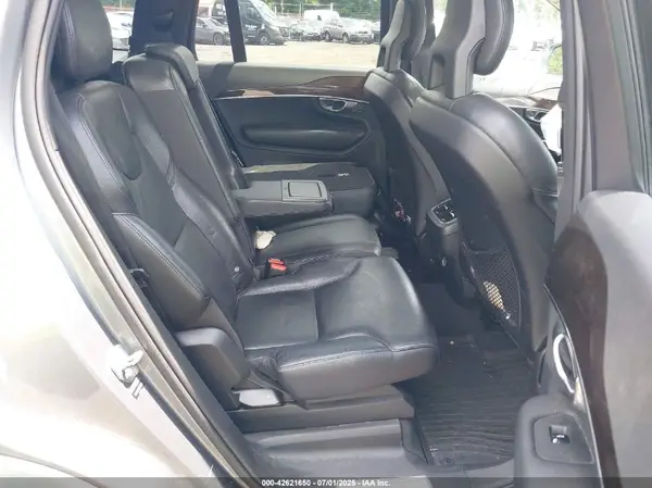 YV4A22PK9G1040998 2016 VOLVO XC90 - Image 8