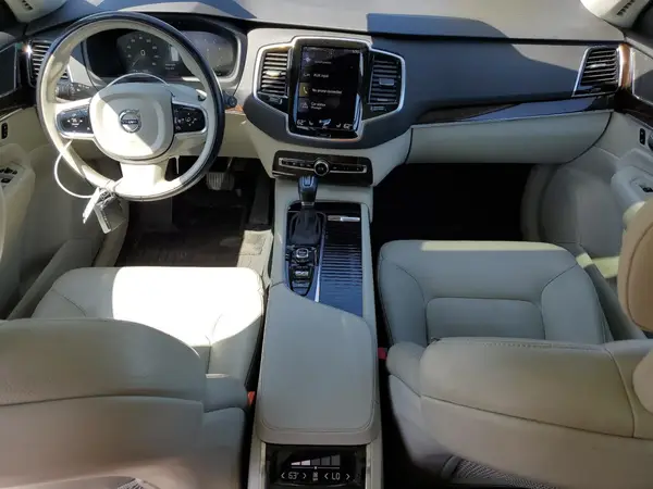 YV4A22PK9G1041004 2016 VOLVO XC90 - Image 8