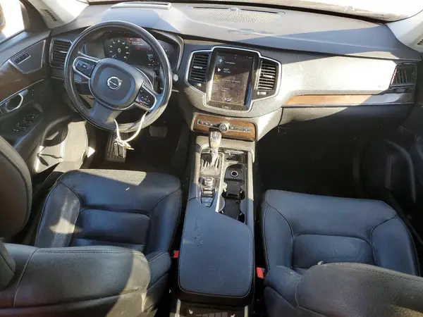 YV4A22PK9G1044419 2016 VOLVO XC90 - Image 8