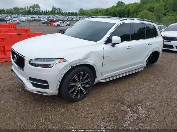 YV4A22PK9G1058921 2016 VOLVO XC90 - Image 2