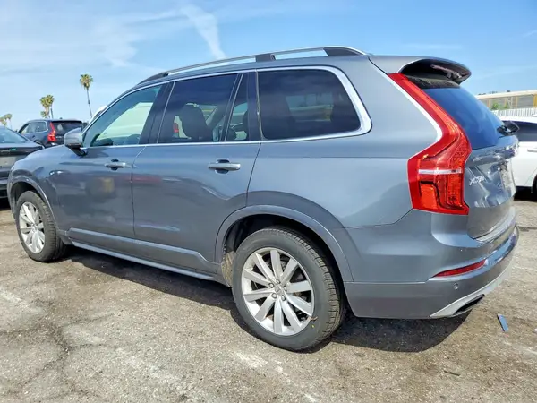 YV4A22PK9G1060555 2016 VOLVO XC90 - Image 2