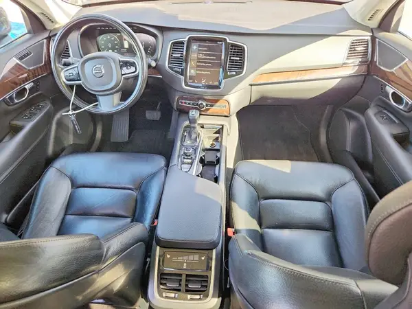YV4A22PK9G1060605 2016 VOLVO XC90 - Image 8