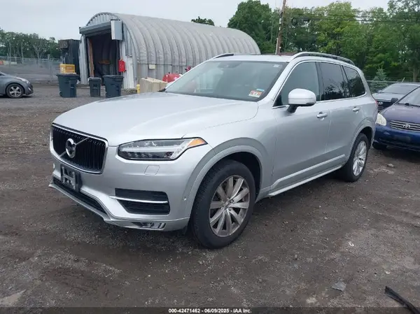 YV4A22PK9G1070826 2016 VOLVO XC90 - Image 2