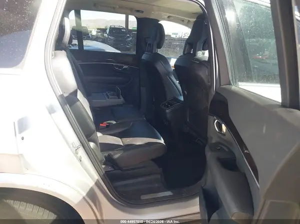 YV4A22PK9G1085309 2016 VOLVO XC90 - Image 8