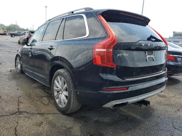 YV4A22PK9G1087559 2016 VOLVO XC90 - Image 2