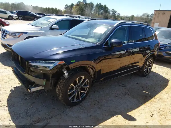 YV4A22PK9G1087593 2016 VOLVO XC90 - Image 2