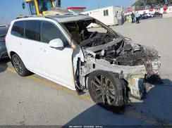 YV4A22PK9G1091725 2016 VOLVO XC90