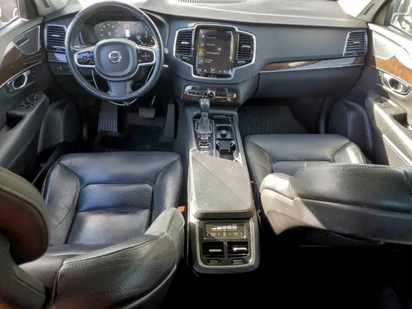 YV4A22PK9G1092597 2016 VOLVO XC90 - Image 8