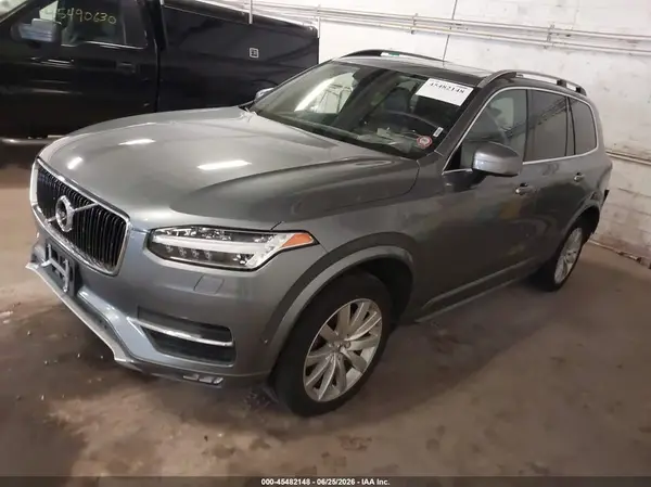 YV4A22PK9H1123705 2017 VOLVO XC90 - Image 2