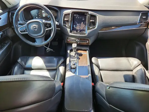 YV4A22PK9H1123963 2017 VOLVO XC90 - Image 8