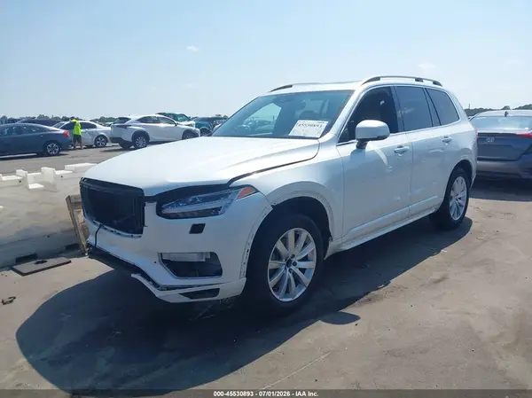 YV4A22PK9H1127916 2017 VOLVO XC90 - Image 2