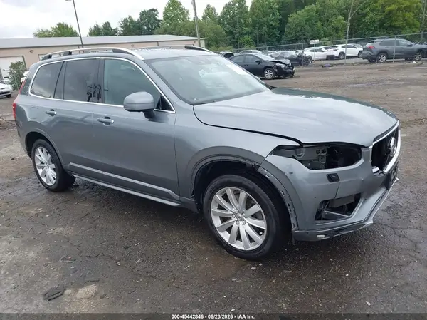 YV4A22PK9H1133196 2017 VOLVO XC90 - Image 1