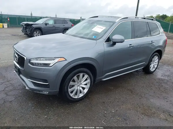YV4A22PK9H1133196 2017 VOLVO XC90 - Image 2