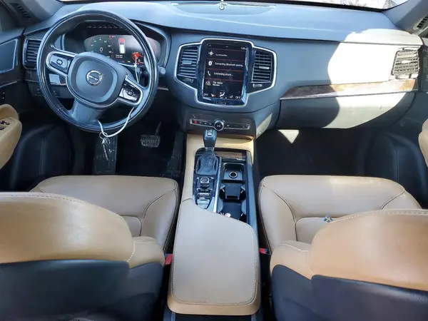 YV4A22PK9H1134204 2017 VOLVO XC90 - Image 8