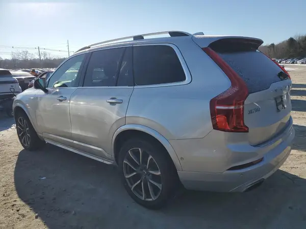 YV4A22PK9H1137992 2017 VOLVO XC90 - Image 2