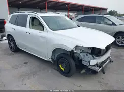 YV4A22PK9H1139872 2017 VOLVO XC90