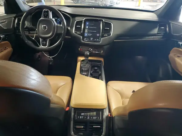 YV4A22PK9H1155019 2017 VOLVO XC90 - Image 8