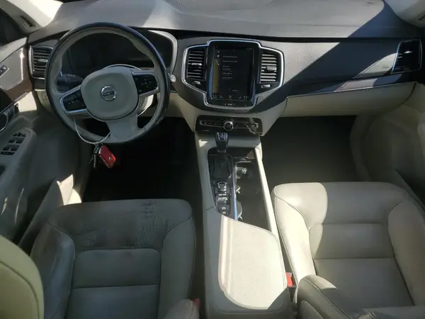 YV4A22PK9H1162309 2017 VOLVO XC90 - Image 8