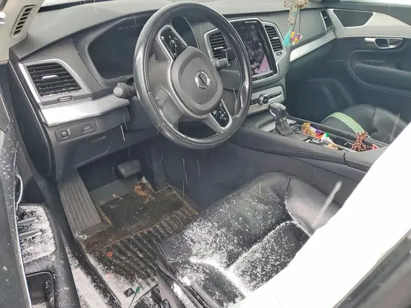 YV4A22PK9H1174797 2017 VOLVO XC90 - Image 8
