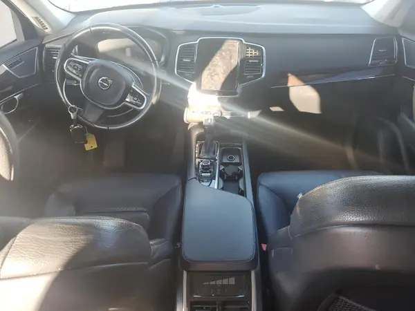 YV4A22PK9H1178977 2017 VOLVO XC90 - Image 8