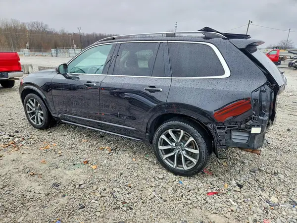YV4A22PK9H1181636 2017 VOLVO XC90 - Image 2