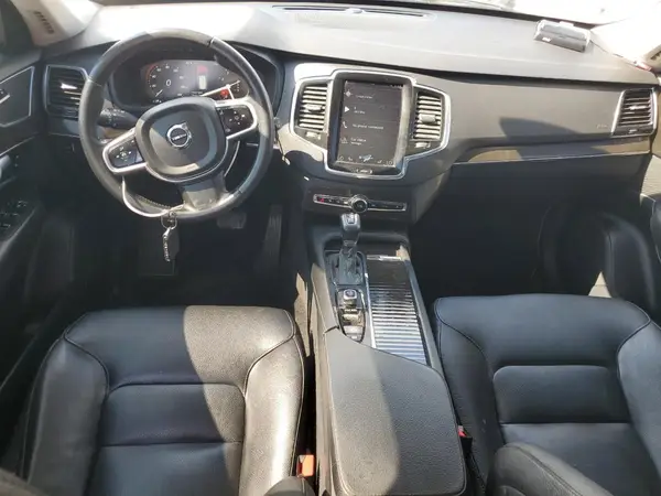 YV4A22PK9J1193260 2018 VOLVO XC90 - Image 8