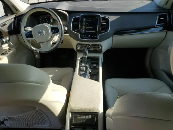 YV4A22PK9J1211658 2018 VOLVO XC90 - Image 8
