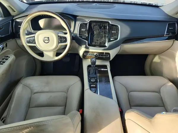 YV4A22PK9J1212678 2018 VOLVO XC90 - Image 8