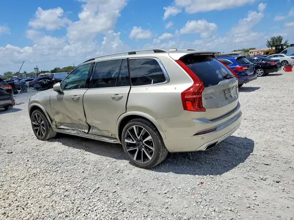 YV4A22PK9J1325322 2018 VOLVO XC90 - Image 2
