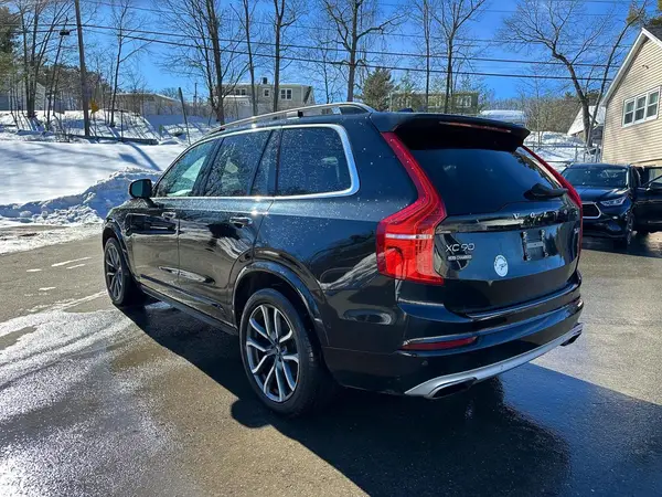 YV4A22PK9K1464237 2019 VOLVO XC90 - Image 2