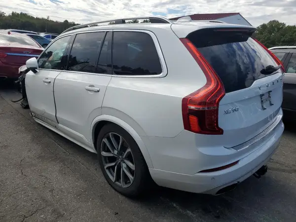 YV4A22PK9K1483063 2019 VOLVO XC90 - Image 2