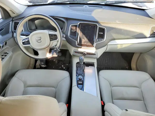 YV4A22PK9K1483855 2019 VOLVO XC90 - Image 8