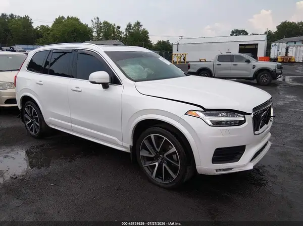 YV4A22PK9N1826121 2022 VOLVO XC90 - Image 1