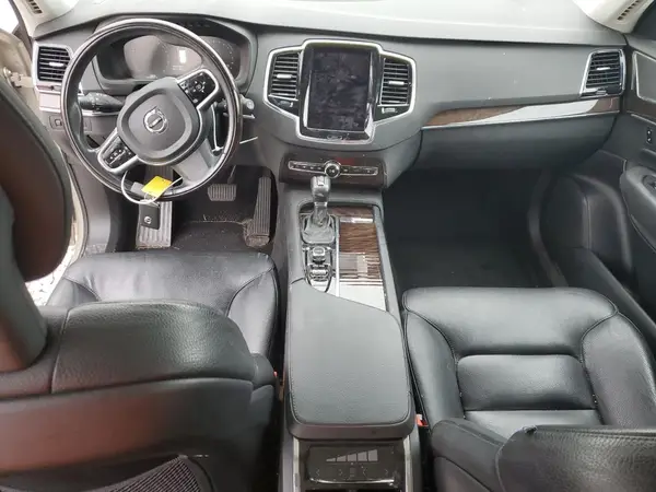 YV4A22PKXG1003233 2016 VOLVO XC90 - Image 8