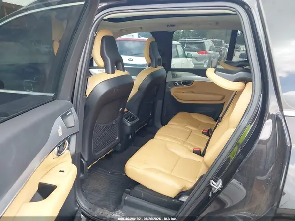 YV4A22PKXG1017150 2016 VOLVO XC90 - Image 8