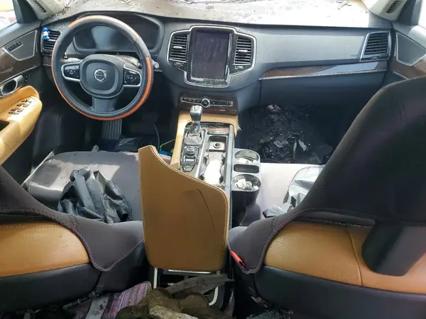 YV4A22PKXG1019951 2016 VOLVO XC90 - Image 8
