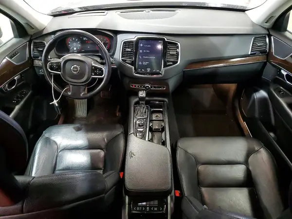 YV4A22PKXG1023059 2016 VOLVO XC90 - Image 8