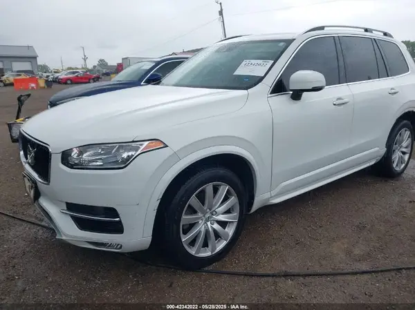 YV4A22PKXG1023143 2016 VOLVO XC90 - Image 2