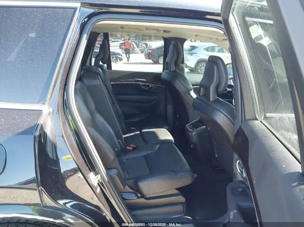 YV4A22PKXG1025331 2016 VOLVO XC90 - Image 8