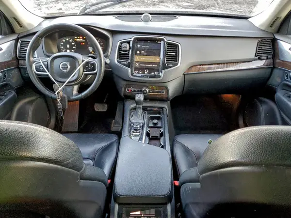 YV4A22PKXG1028701 2016 VOLVO XC90 - Image 8