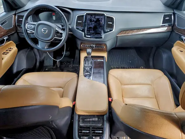 YV4A22PKXG1035387 2016 VOLVO XC90 - Image 8