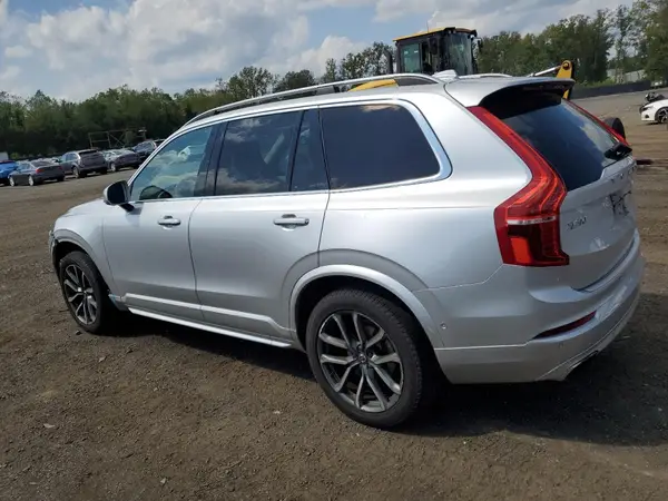 YV4A22PKXG1040928 2016 VOLVO XC90 - Image 2