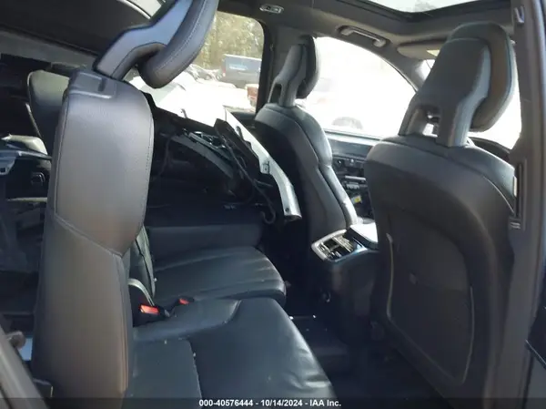 YV4A22PKXG1041156 2016 VOLVO XC90 - Image 8