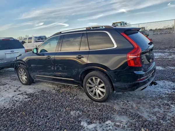 YV4A22PKXG1044431 2016 VOLVO XC90 - Image 2