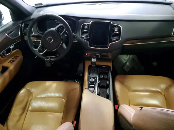 YV4A22PKXG1044882 2016 VOLVO XC90 - Image 8