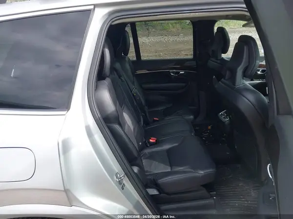 YV4A22PKXG1045207 2016 VOLVO XC90 - Image 8